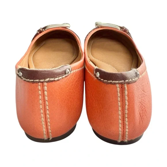 NWOB Fossil Coral and Brown Loafers with Stylish Buckle - Picture 5 of 7